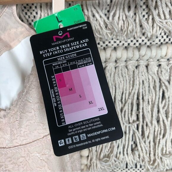 Maidenform Shapewear Bodysuit  - Picture 4 of 9